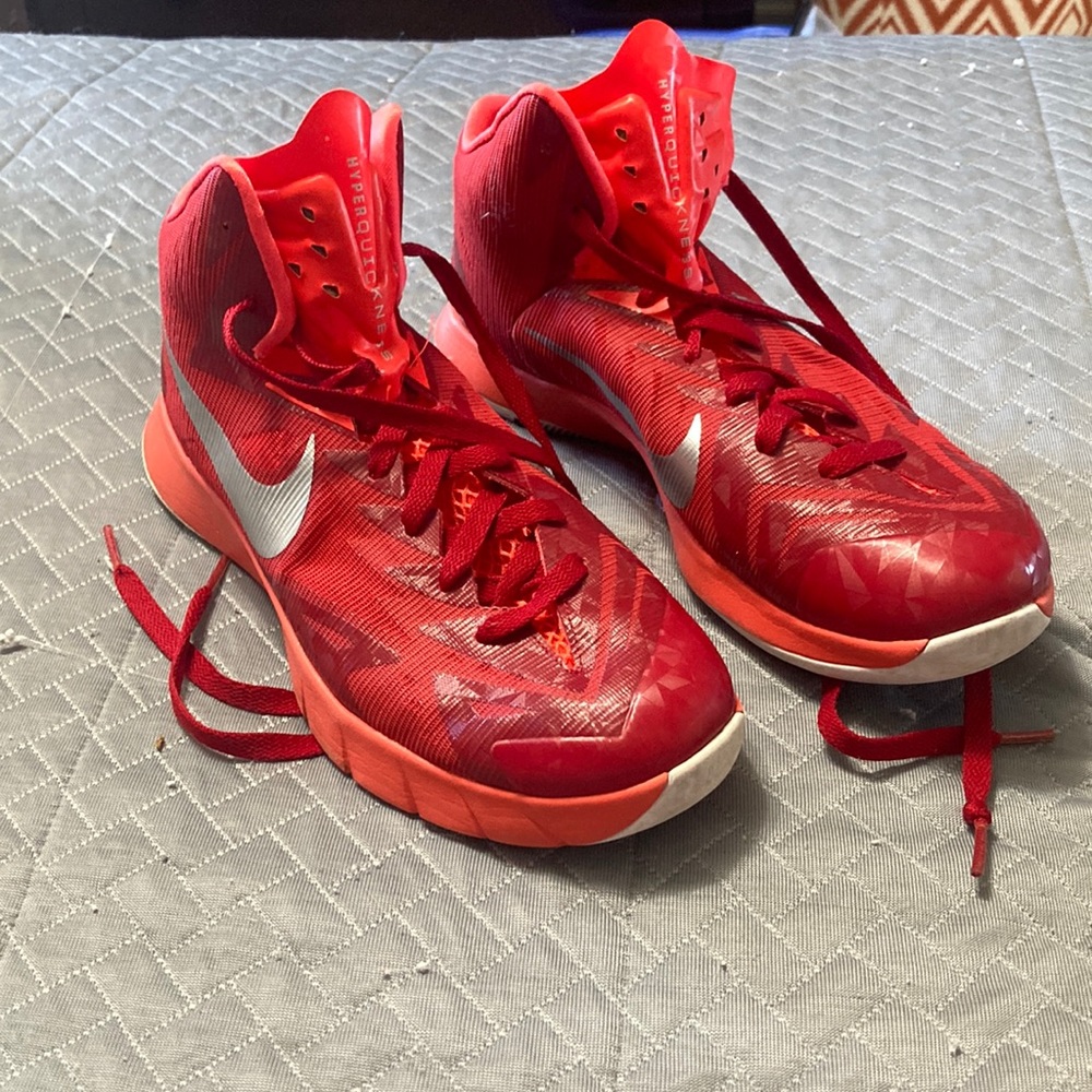 Mens hi top Nikes size 8 1/2